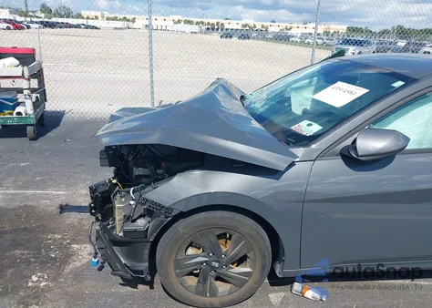 2023 Hyundai Elantra Sel z USA, uszkodzony, nr VIN KMHLM4AG6PU583998